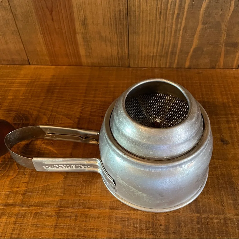 Vtg  Tin Flour Sifter Foley Hand Squeeze Kitchen Collectible One Hand Easy Use